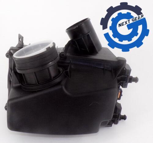 New OEM Mopar Air Cleaner Filter Housing 2014-2019 Fiat 500 51920096 68202150AA - Picture 3 of 7