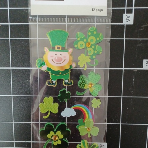 PEGATINA DE ÁLBUM DE RECORTES Día de Patrick Irlanda Suerte Trébol Duende Arco Iris - Imagen 2 de 4