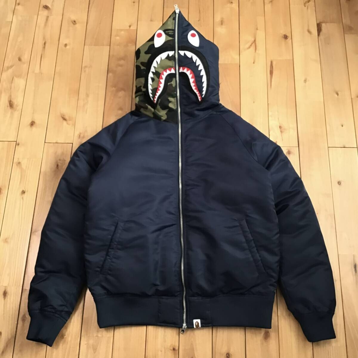 ジャケット・アウター A Bathing Ape Jacket BAPE SHARK XL BAPE Shark full zip hoodie Puffer Down Jacket Navy A Bathing