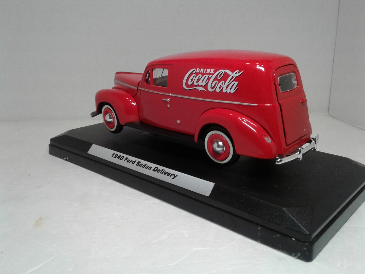 Motor City Classics 1940 Ford Sedan Coca Cola Delivery Panel Van 1