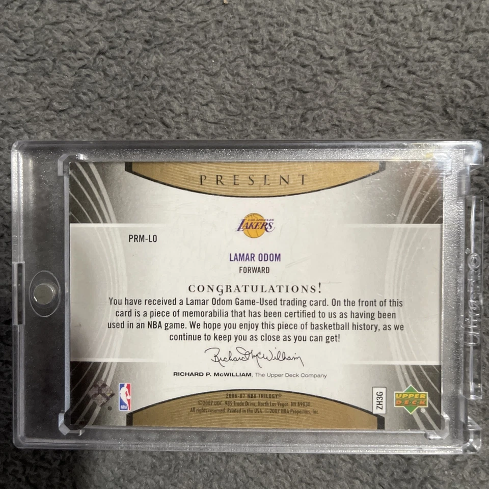 2006-07 Upper Deck Trilogy - Generations Present Materials #PRM-LO Lamar Odom  - Image 2 of 2