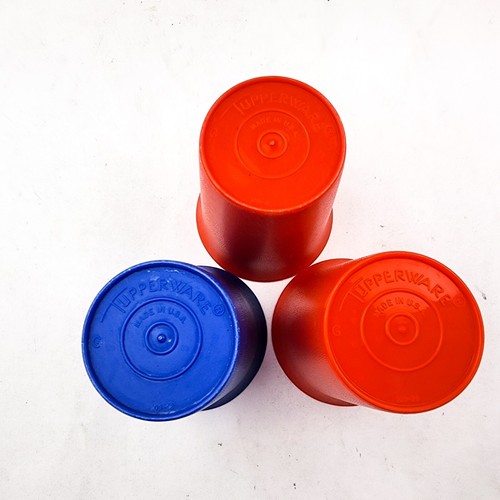 Vasos vintage Tupperware 109-42 108-39 tazas para sorber azul rojo apilables SIN TAPAS - Imagen 4 de 8