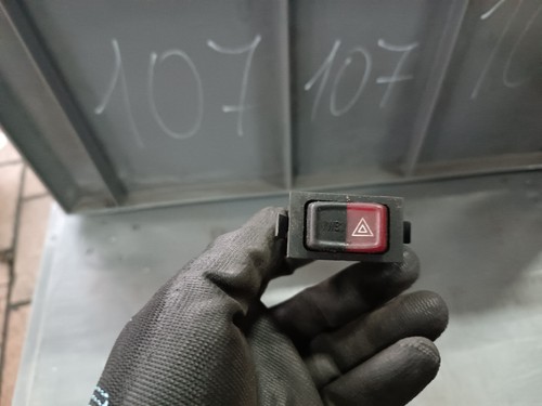 Original Kippschalter Warnblinker VW Golf 2 CL GL GT GTI G60 16V Nr. 161935235A