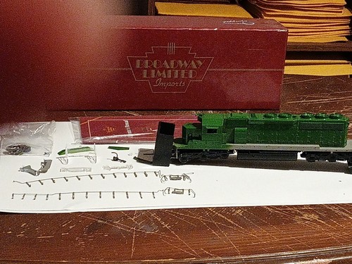 LOCOMOTORA DIÉSEL BROADWAY LIMITED 717 HO EMD SD40-2 