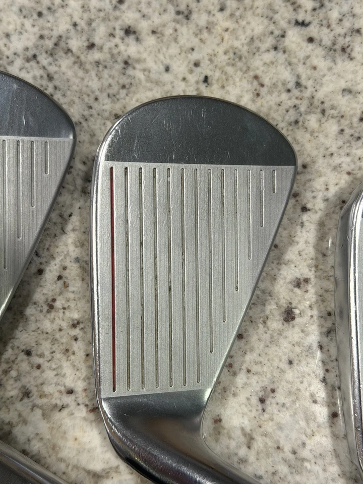 Srixon ZXi7 2025 4-PW diestro Foto 2 de 4