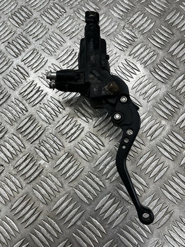 Honda CBR 1100 XX Blackbird 2003 clutch master cylinder & lever 1999 - 2008 - Picture 6 of 9