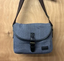 Travel Life Camera Carrying Case with shoulder strap and buckle closure 10x8x4