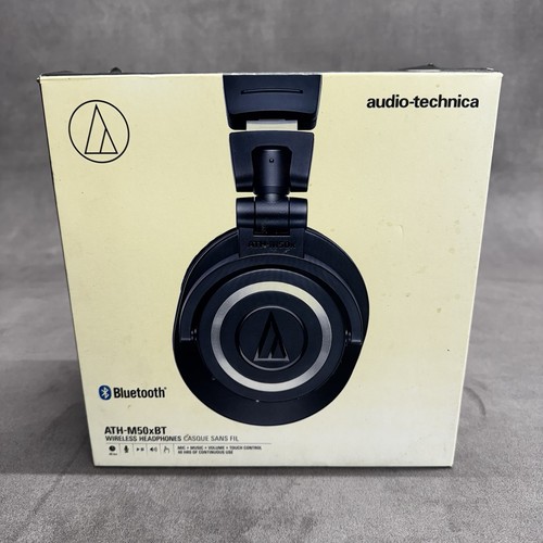 Audio-Technica ATH-M50XBT Wireless Bluetooth Headphones - Black Excellent