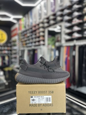 yeezy cinder reflective on feet