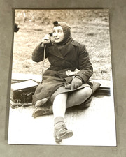 WWII British ATS Women Anti-Aircraft Gun Crew Telephone Original Press Photo