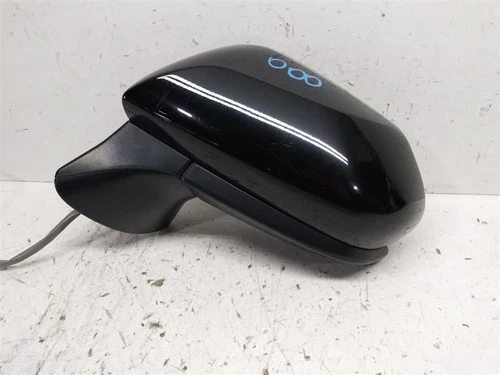 2019 Toyota Camry driver side view mirror power ( black ) small scuff non heat 