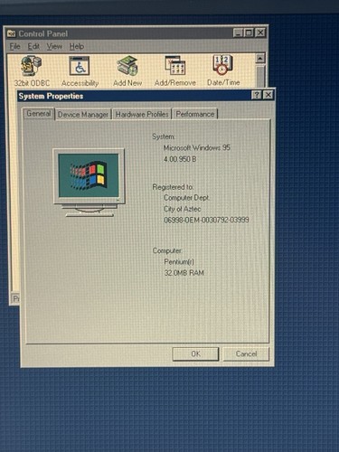 VINTAGE Compaq Armada 1598DMT 13.3" Intel Pentium MMX 32MB RAM 2GB HDD READ - Bild 2 von 12