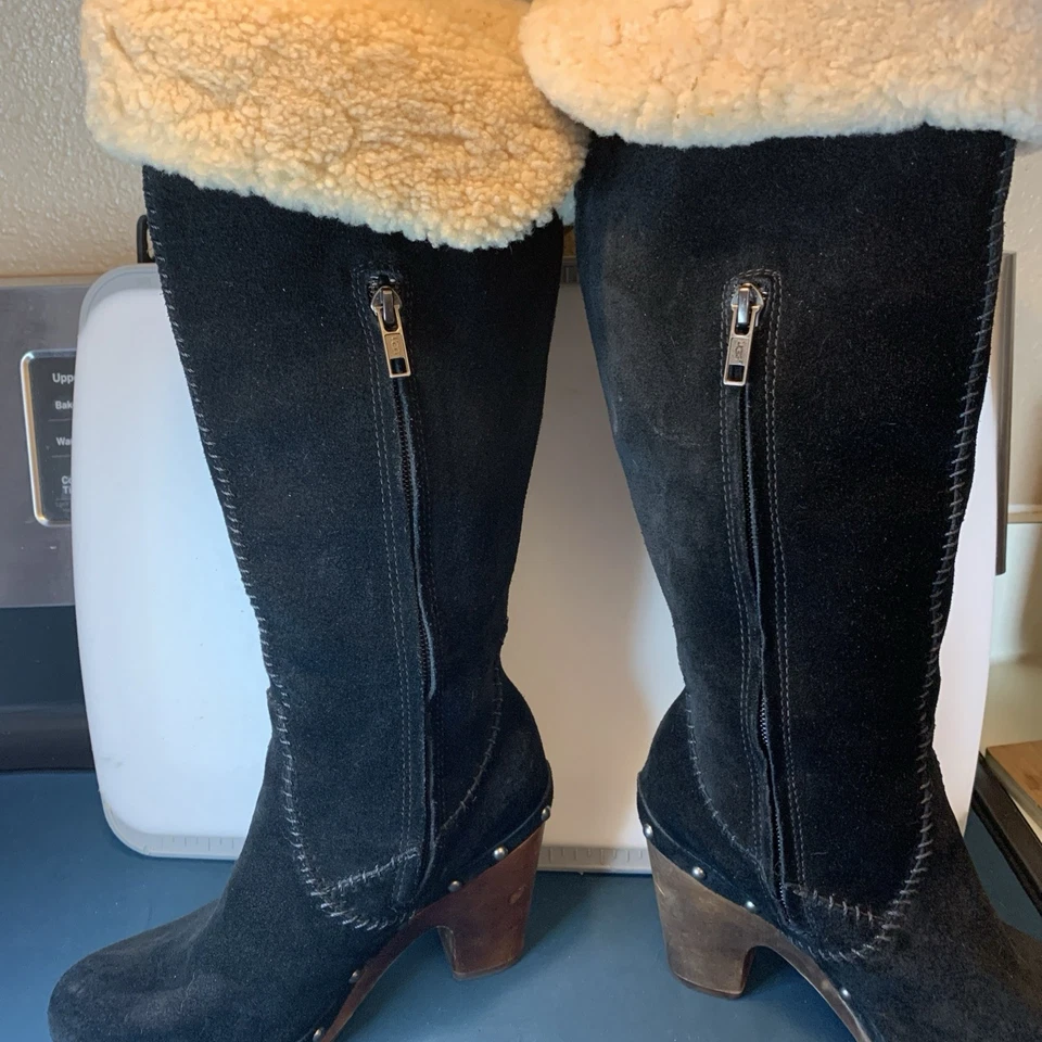 Botas altas UGG Australia para mujer Lillian negras de gamuza talla 5 Foto 3 de 4