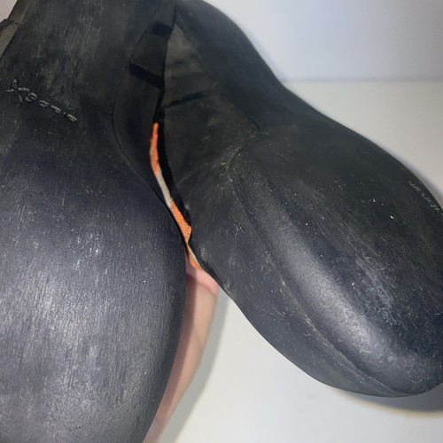 Tenaya Climbing Shoe 8 M 9 W Orange Black Hook and Strap Closure - Picture 9 of 10