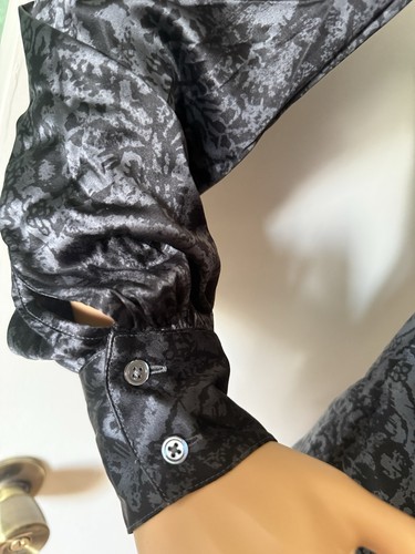 Ann Taylor Black Gray Jacquard Silk Blend Button-Up Shirt Top Size 4 - Picture 5 of 7