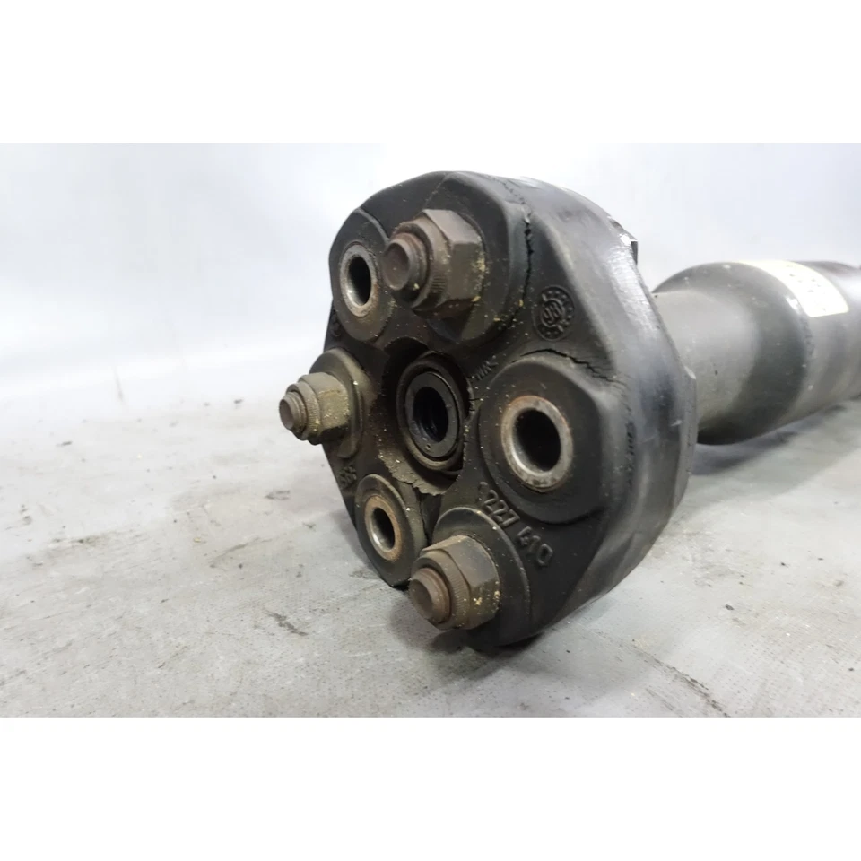Eje de transmisión automático 92-99 BMW E36 323i 325i 328i eje de hélice junta en U OEM Foto 2 de 4
