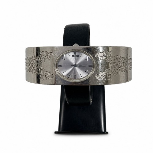 VW 4017 Vivienne Westwood MAN Watch Bangle Watch Silver