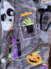 Halloween Oversized Soft Plush Blanket Witchcraft RIP Potion Skulls 50x70 New