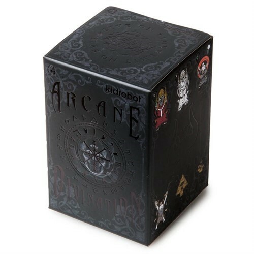 その他 kidrobot Dunny Arcane Divination byJ*RYU Amazon.com: Kidrobot Arcane Divination 8 Inch Dunny Art