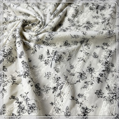 Black Floral Printed Cotton Eyelet Fabric Beige Cotton Fabric Kids Clothing - Bild 10 von 12