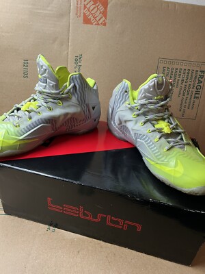 Nike LeBron 11 Shoes Mens Size 10.5 Yellow Gray Basketball Sneakers 683252-074 Nike LeBron 11  main image 2