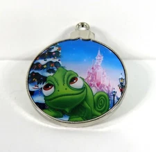 Disney Store UK Paris Christmas Tree Advent Calendar Ornament Pin Pascal LE 1000