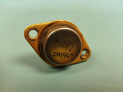 2N1907 , TRANSISTOR , TI TEX INSTRUMENTS  , GOLD CASE AND LEADS