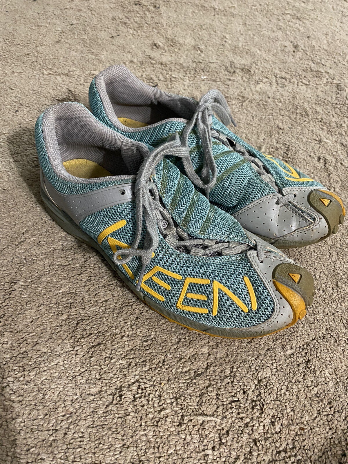 Scarpe sneakers donna Keen grigio giallo rete stringate traspiranti taglia 7 1003890