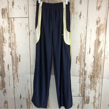 Puma Boys Track Pants, Size Large. In good used condition 