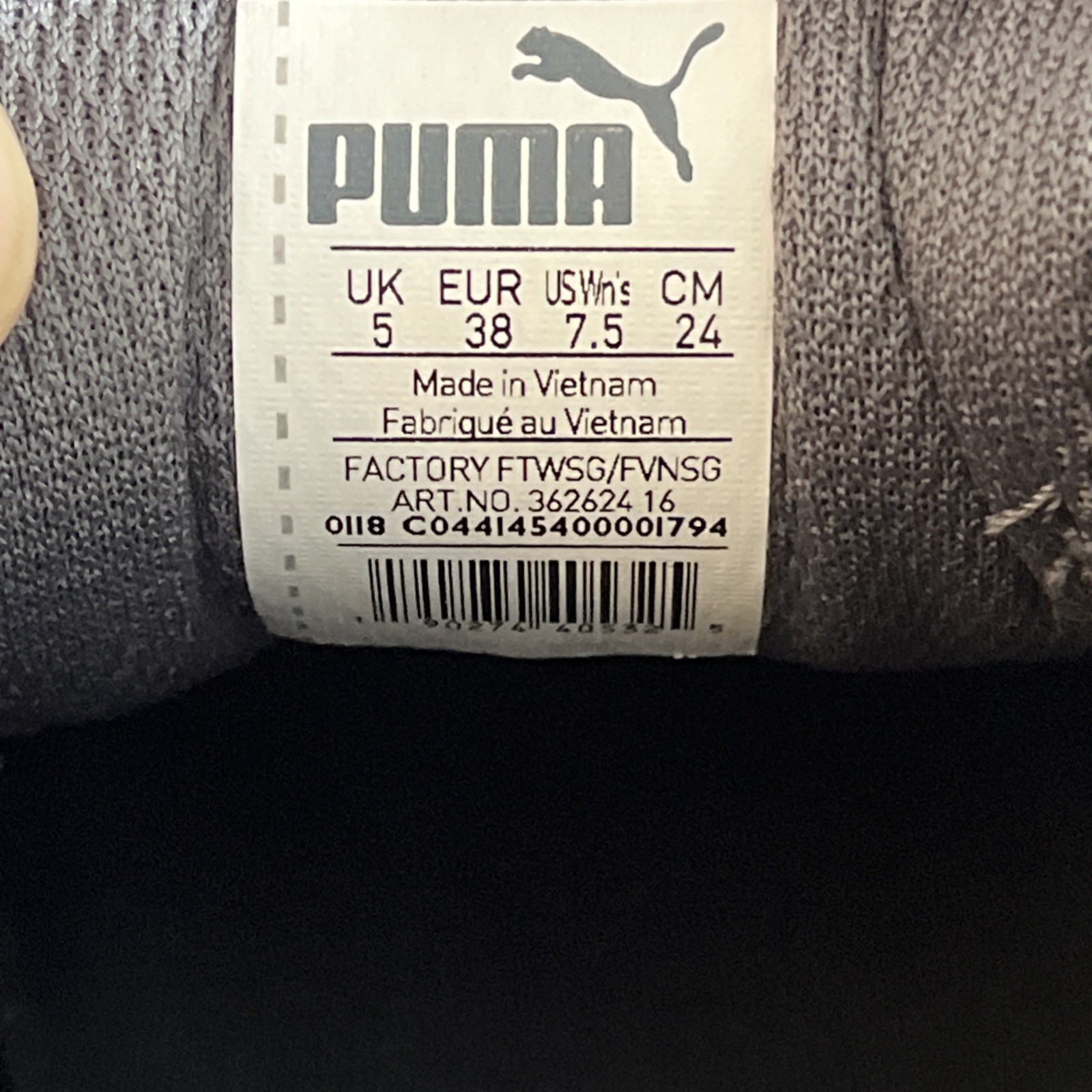PUMA Gray Suede Sneakers Women's Size 7.5 Light Wear Casual Athletic Shoes thumbnail 11