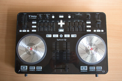 Vestax Typhoon DJ Mixer mit Software Virtual DJ