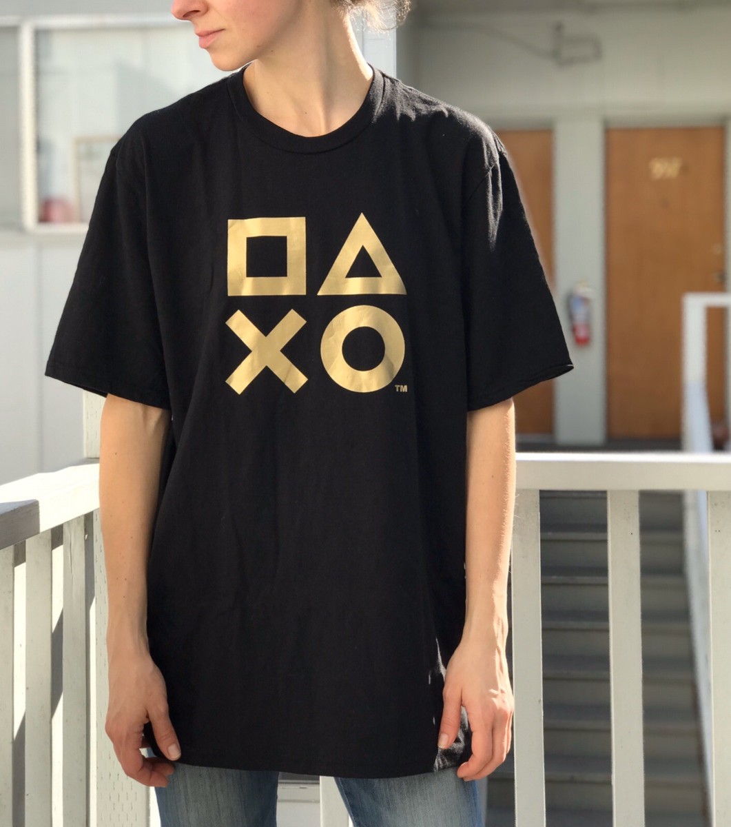 NWT PlayStation T Shirt Short Sleeve Graphic Tee Size Large Black