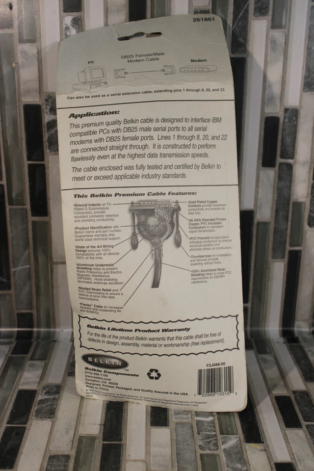 BELKIN F2J088-06 DB25 Female / DB25 Male 6' feet Modem Cable Pro Series - Image 2 of 2