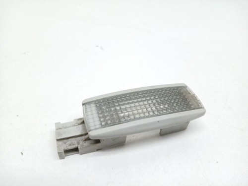 Volkswagen PASSAT B5.5 2004 Sonstige Leuchte Innenraum 3B0947113 UST112624