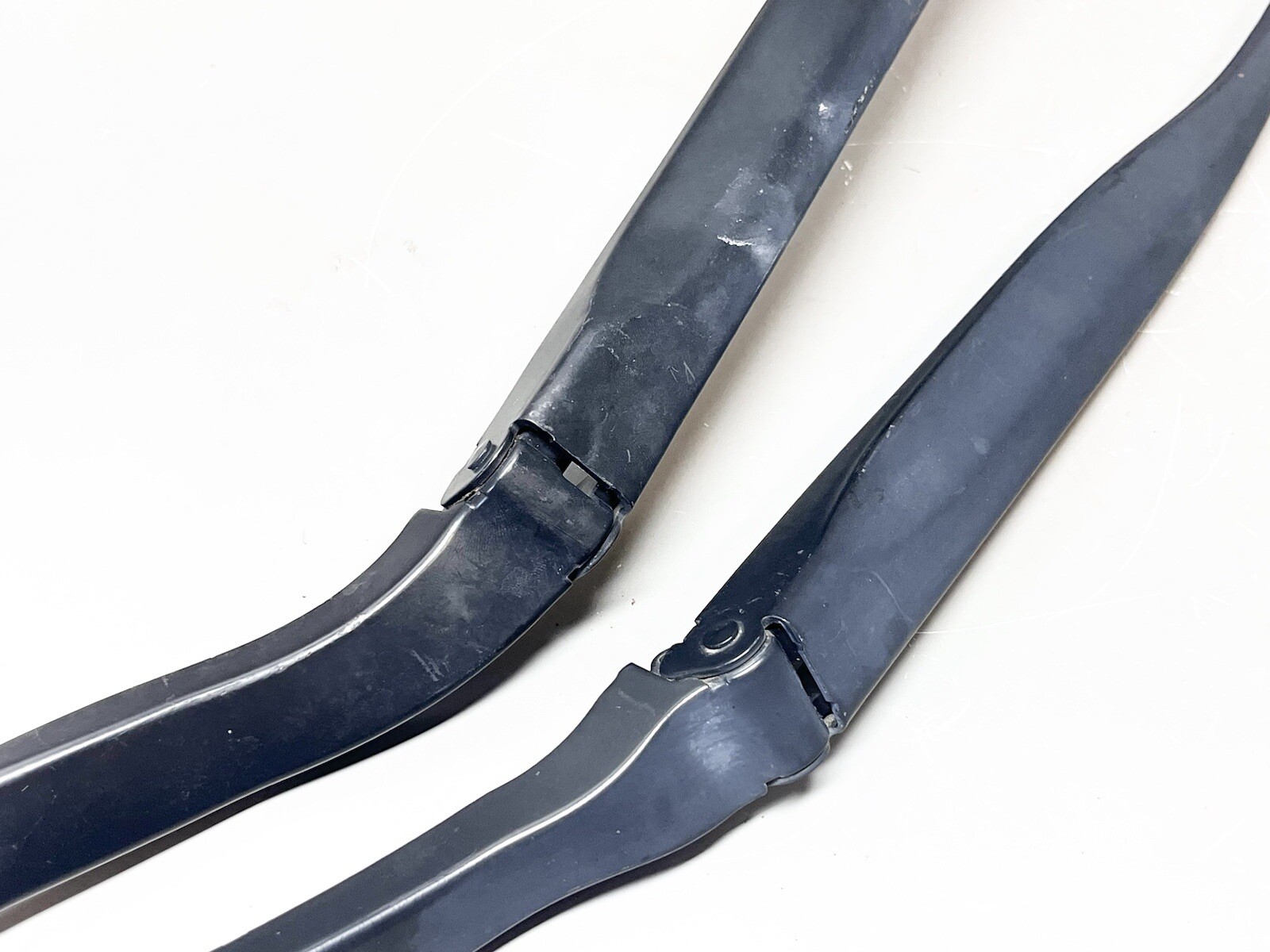 ⭐️2014-2020 MASERATI QUATTROPORTE M156 FRONT WINDSHIELD WIPER ARM SET 670001642