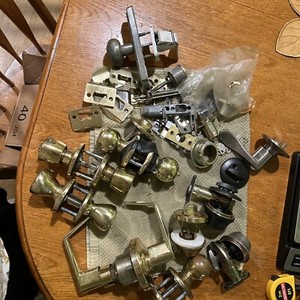Mixed Lot of house door Handle/locks Knobs Deadbolts For Parts/Crafts