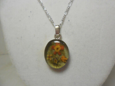 Vintage Wandblumen Sterlingsilber Halskette echte Blumen unter Glas Anhänger