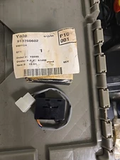 Neutral Safety Switch Replaces Yale 913760602