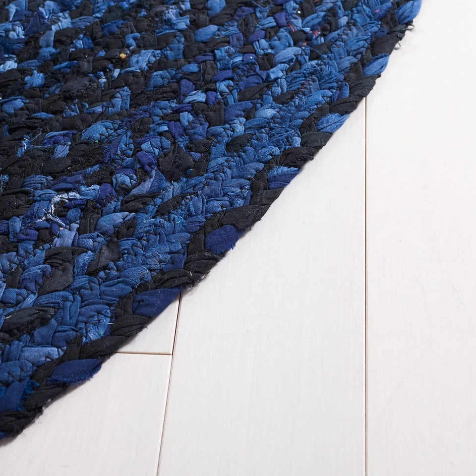 Alfombra de colección trenzada - 4' x 6' ovalada, azul marino y negra, hecha a mano Country Co... Foto 3 de 4