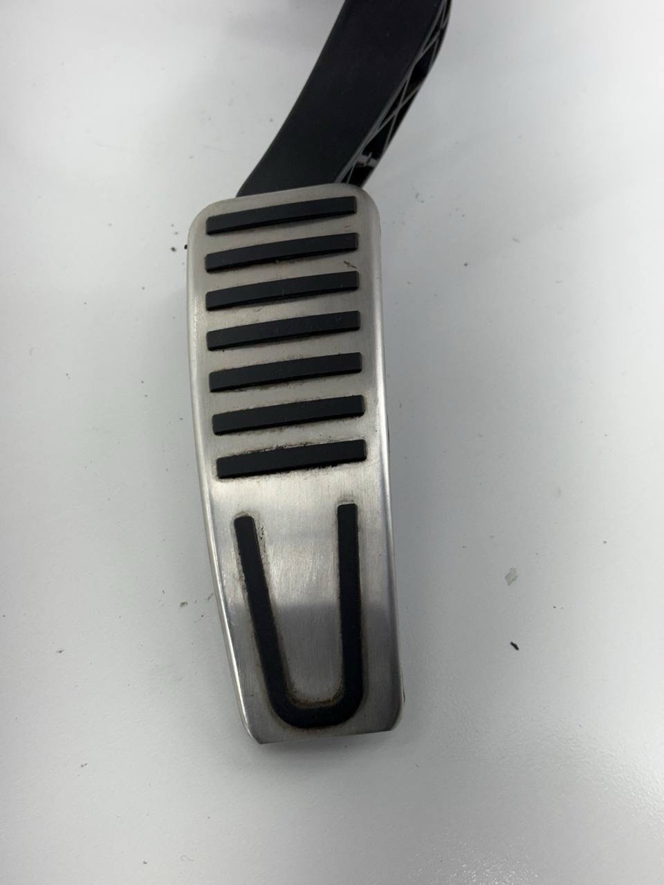 2014-2021 MASERATI GHIBLI M157 THROTTLE ACCELERATOR FUEL GAS PEDAL W/ SENSOR 449