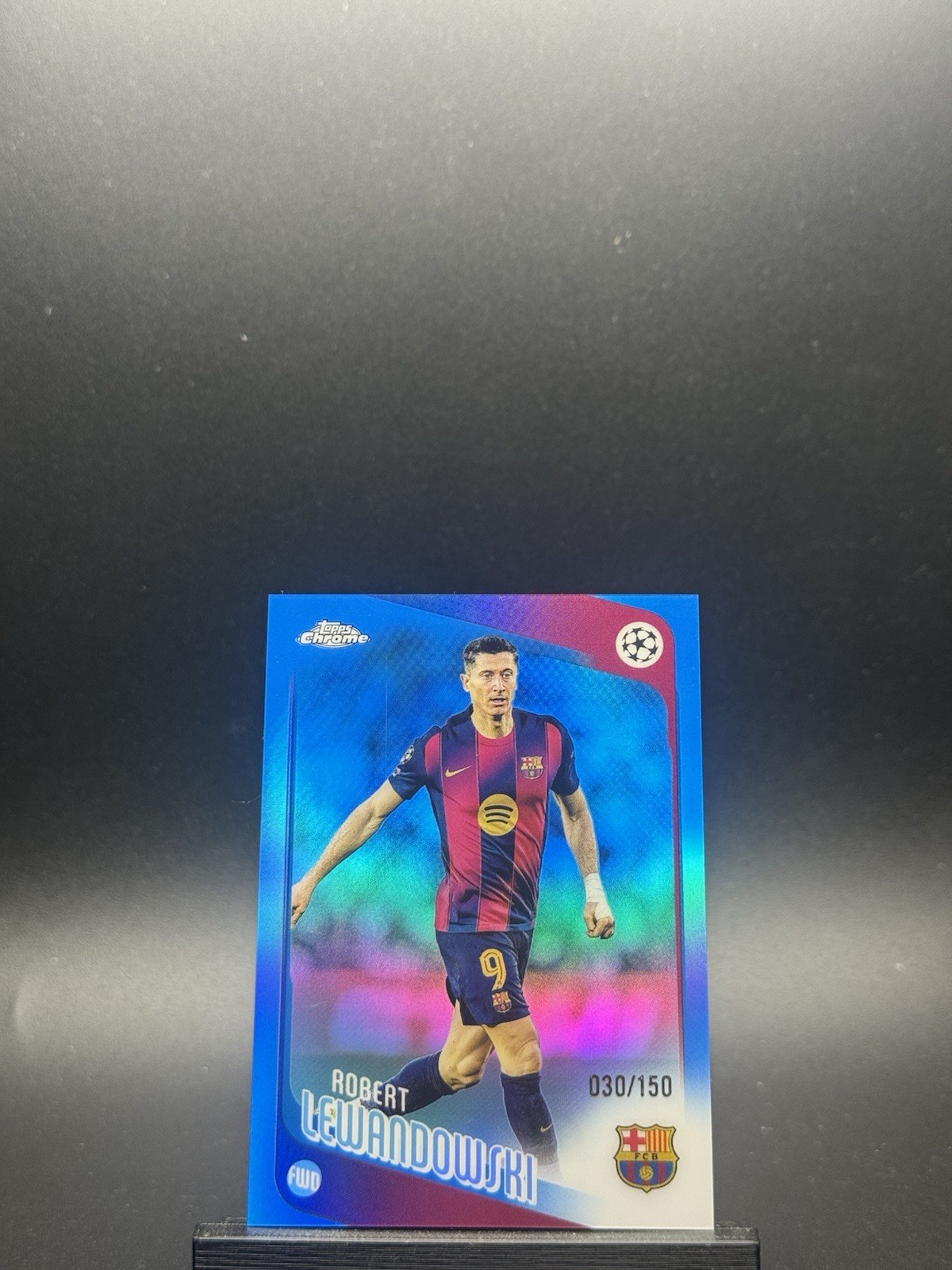 2025-26 Topps Chrome UEFA CC Robert Lewandowski Blue Refractor 30/150 Barcelona