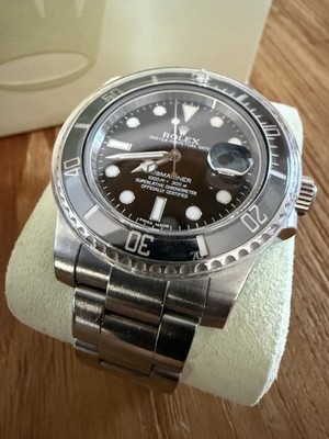Rolex Submariner Date 116610LN Stahl 40mm Schwarz TOP Zustand Full Set (2012)