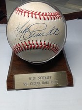 Mike Schmidt autograph 548 career home runs