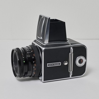 Hasselblad 500C/M Medium Format Film Camera Zeiss Planar F2.8 80mm