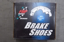 BRAND NEW FDP 751 REAR DRUM BRAKE SHOES FITS *SEE CHART*