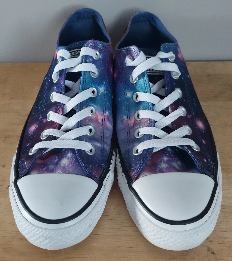 Converse hot sale shoes galaxy