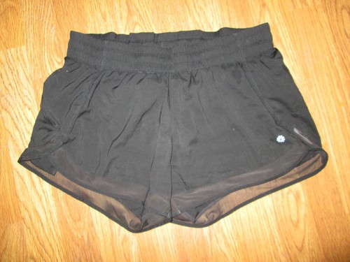 Women ATHLETA athletic shorts with built in liner sz M md Med
