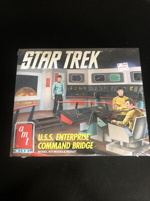 Star Trek Vintage 1991 U.S.S. Enterprise Command Bridge AMT Ertl Shrink Wrapped