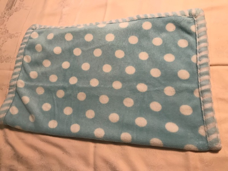 Baby Blanket ~Blue @ white circles / Blue ~Double Thickness~ size 36 in x 30 in.