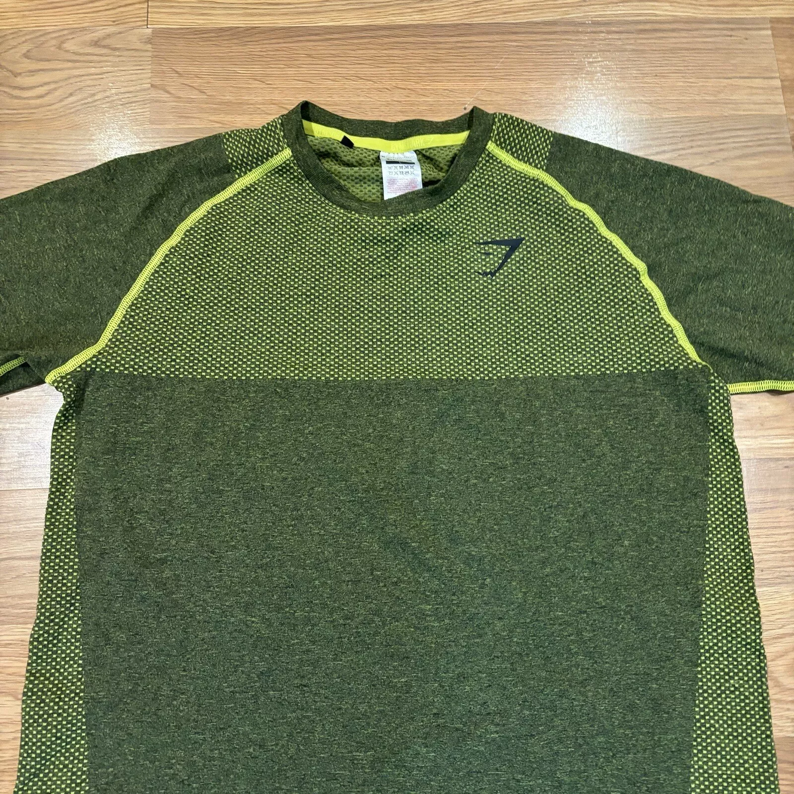 gymshark phantom seamless compression logo shirt